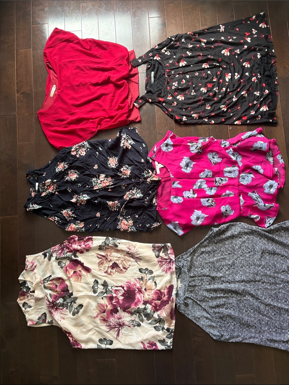 BUNDLE | Sleeveless Tops (MEDIUM)